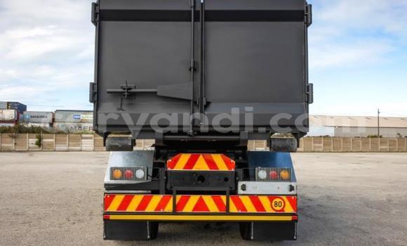 Buy Used Isuzu FTR 850 White Truck in Lusaka in Zambia Buy Used Isuzu FTR 850 White Truck in Lusaka in Zambia