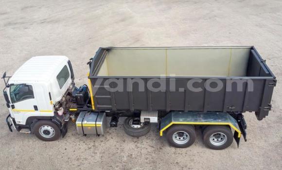 Buy Used Isuzu FTR 850 White Truck in Lusaka in Zambia Buy Used Isuzu FTR 850 White Truck in Lusaka in Zambia