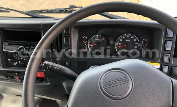 Buy Used Isuzu FTR 850 White Truck in Lusaka in Zambia Buy Used Isuzu FTR 850 White Truck in Lusaka in Zambia
