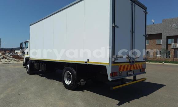 Buy Used Isuzu FTR 850 White Truck in Lusaka in Zambia Buy Used Isuzu FTR 850 White Truck in Lusaka in Zambia