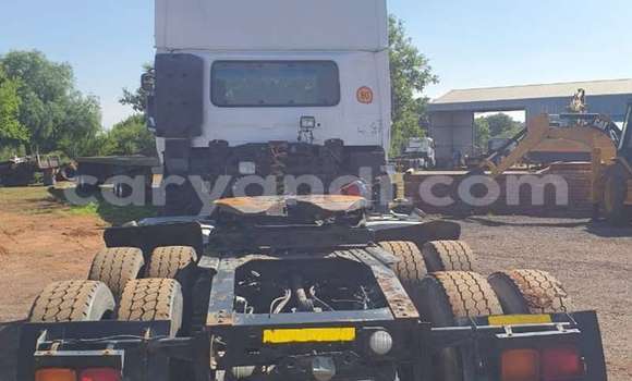 Tenga Tsaru DAF CF Chena Rori in Lusaka in Zambia Tenga Tsaru DAF CF Chena Rori in Lusaka in Zambia