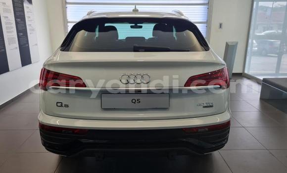 Tenga Tsaru Audi Q5 Chena Mota in Lusaka in Zambia Tenga Tsaru Audi Q5 Chena Mota in Lusaka in Zambia