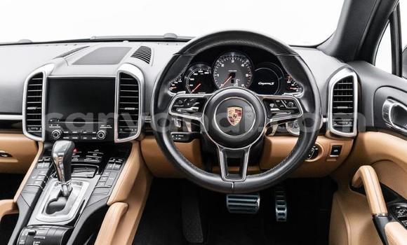 Acheter Occasion Voiture Porsche Cayenne Marron à Lusaka, Zambie Acheter Occasion Voiture Porsche Cayenne Marron à Lusaka, Zambie