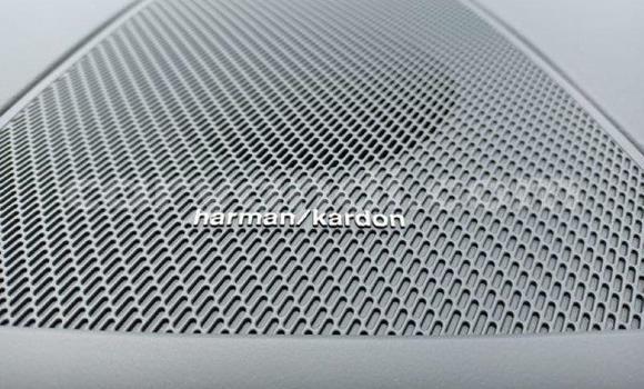 Tenga Tsaru Volvo XC60 Chena Mota in Maamba in Southern Tenga Tsaru Volvo XC60 Chena Mota in Maamba in Southern