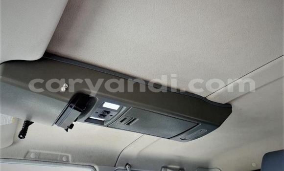 Acheter Occasion Voiture Toyota Land Cruiser Blanc à Livingstone, Zambie Acheter Occasion Voiture Toyota Land Cruiser Blanc à Livingstone, Zambie