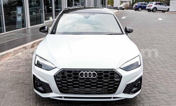 Buy Used Audi A5 White Car in Lusaka in Zambia Buy Used Audi A5 White Car in Lusaka in Zambia