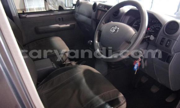 Buy Used Toyota Land Cruiser Black Car in Livingstone in Zambia Buy Used Toyota Land Cruiser Black Car in Livingstone in Zambia