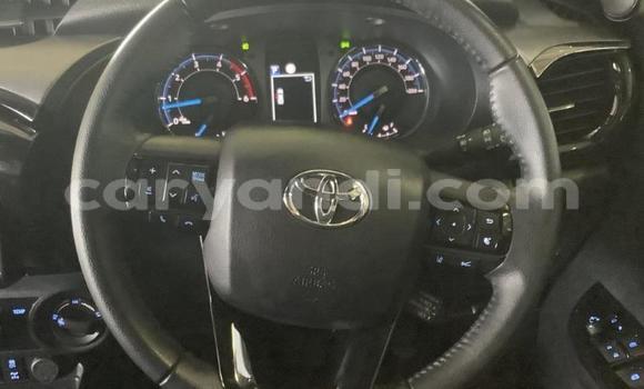 Acheter Occasion Voiture Toyota Hilux Blanc à Chingola, Zambie Acheter Occasion Voiture Toyota Hilux Blanc à Chingola, Zambie