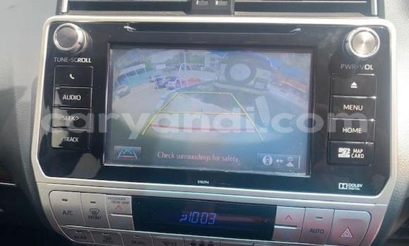 Acheter Occasion Voiture Toyota Land Cruiser Prado Blanc à Chingola, Zambie Acheter Occasion Voiture Toyota Land Cruiser Prado Blanc à Chingola, Zambie