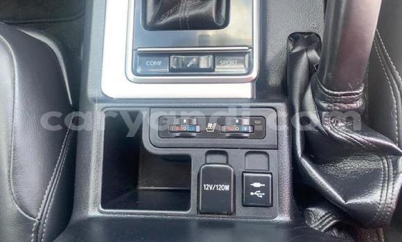 Acheter Occasion Voiture Toyota Land Cruiser Prado Blanc à Chingola, Zambie Acheter Occasion Voiture Toyota Land Cruiser Prado Blanc à Chingola, Zambie