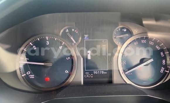 Acheter Occasion Voiture Toyota Land Cruiser Prado Blanc à Chingola, Zambie Acheter Occasion Voiture Toyota Land Cruiser Prado Blanc à Chingola, Zambie