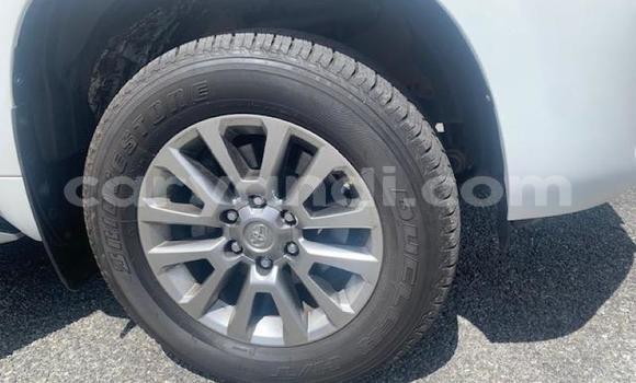 Acheter Occasion Voiture Toyota Land Cruiser Prado Blanc à Chingola, Zambie Acheter Occasion Voiture Toyota Land Cruiser Prado Blanc à Chingola, Zambie