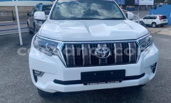 Acheter Occasion Voiture Toyota Land Cruiser Prado Blanc à Chingola, Zambie Acheter Occasion Voiture Toyota Land Cruiser Prado Blanc à Chingola, Zambie