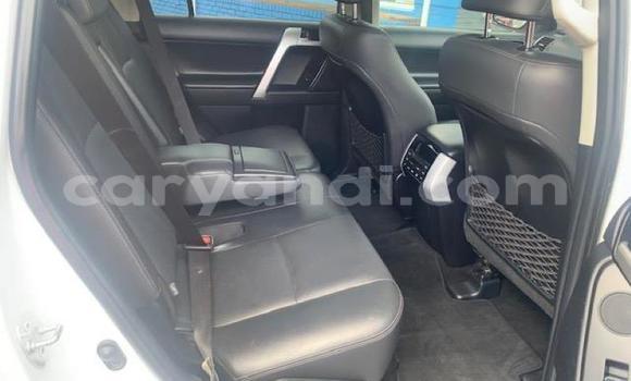 Acheter Occasion Voiture Toyota Land Cruiser Prado Blanc à Chingola, Zambie Acheter Occasion Voiture Toyota Land Cruiser Prado Blanc à Chingola, Zambie