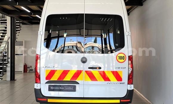 Buy Used Mercedes Viano White Car in Lusaka in Zambia Buy Used Mercedes Viano White Car in Lusaka in Zambia