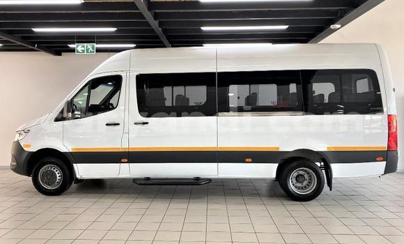 Buy Used Mercedes Viano White Car in Lusaka in Zambia Buy Used Mercedes Viano White Car in Lusaka in Zambia