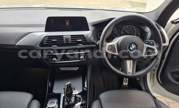 Acheter Occasion Voiture BMW X3 Blanc à Lusaka, Zambie Acheter Occasion Voiture BMW X3 Blanc à Lusaka, Zambie