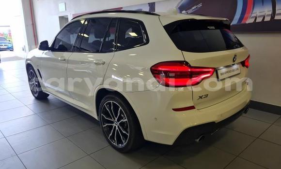 Acheter Occasion Voiture BMW X3 Blanc à Lusaka, Zambie Acheter Occasion Voiture BMW X3 Blanc à Lusaka, Zambie