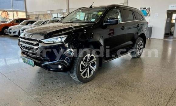 Buy Used Isuzu MU-X Black Car in Lusaka in Zambia Buy Used Isuzu MU-X Black Car in Lusaka in Zambia