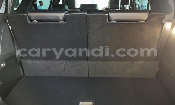 Acheter Occasion Voiture Ford Everest Blanc à Lusaka, Zambie Acheter Occasion Voiture Ford Everest Blanc à Lusaka, Zambie