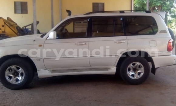 Buy Used Toyota Land Cruiser White Car in Lusaka in Zambia Buy Used Toyota Land Cruiser White Car in Lusaka in Zambia