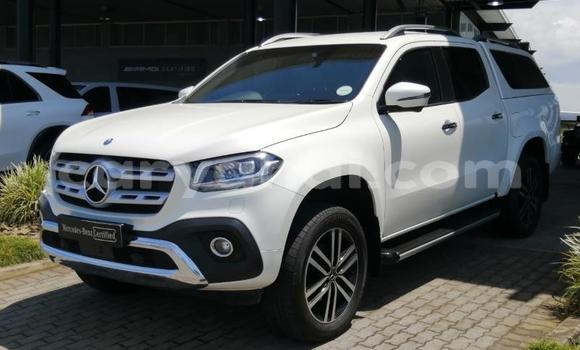 Acheter Occasion Voiture Mercedes‒Benz X-klasse Concept Blanc à Chingola, Zambie