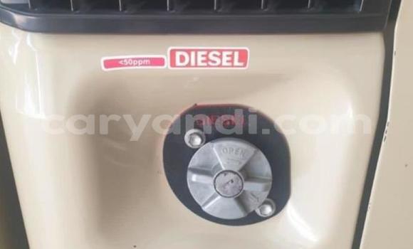 Tenga Tsaru Toyota Land Cruiser Bhurawuni Mota in Livingstone in Zambia Tenga Tsaru Toyota Land Cruiser Bhurawuni Mota in Livingstone in Zambia