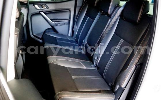 Acheter Occasion Voiture Ford Ranger Blanc à Livingstone, Zambie Acheter Occasion Voiture Ford Ranger Blanc à Livingstone, Zambie