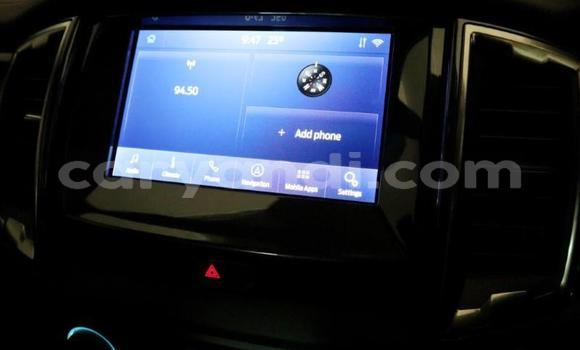 Acheter Occasion Voiture Ford Ranger Blanc à Livingstone, Zambie Acheter Occasion Voiture Ford Ranger Blanc à Livingstone, Zambie