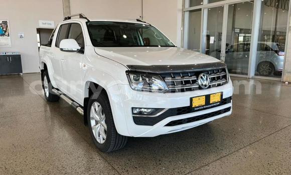 Acheter Occasion Voiture Volkswagen Amarok Blanc à Livingstone, Zambie