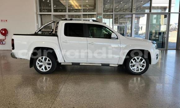 Acheter Occasion Voiture Volkswagen Amarok Blanc à Livingstone, Zambie Acheter Occasion Voiture Volkswagen Amarok Blanc à Livingstone, Zambie
