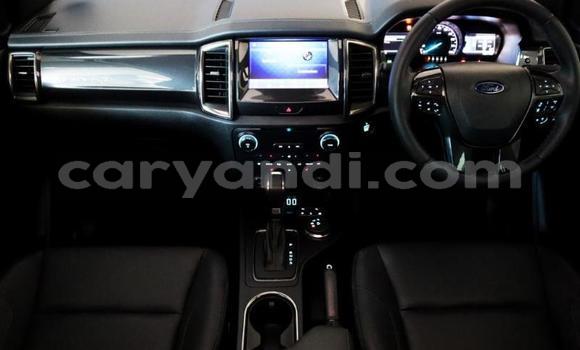 Tenga Tsaru Ford Everest Zvimwe Mota in Kitwe in Zambia Tenga Tsaru Ford Everest Zvimwe Mota in Kitwe in Zambia