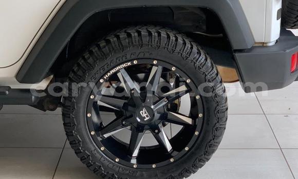 Acheter Occasion Voiture Jeep Wrangler Blanc à Lusaka, Zambie Acheter Occasion Voiture Jeep Wrangler Blanc à Lusaka, Zambie