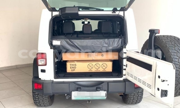 Acheter Occasion Voiture Jeep Wrangler Blanc à Lusaka, Zambie Acheter Occasion Voiture Jeep Wrangler Blanc à Lusaka, Zambie