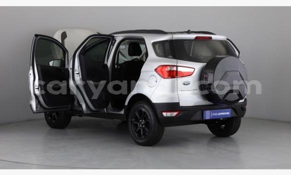 Acheter Occasion Voiture Ford EcoSport Blanc à Kitwe, Zambie Acheter Occasion Voiture Ford EcoSport Blanc à Kitwe, Zambie