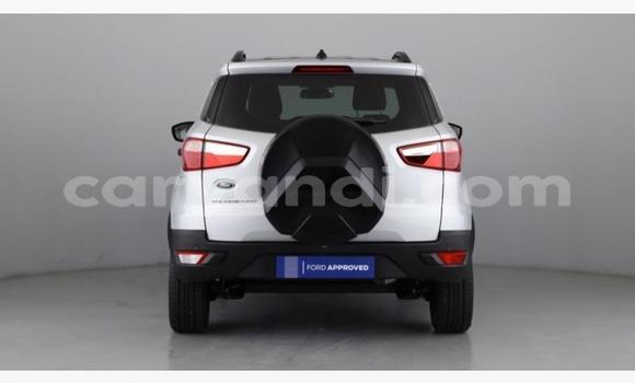 Acheter Occasion Voiture Ford EcoSport Blanc à Kitwe, Zambie Acheter Occasion Voiture Ford EcoSport Blanc à Kitwe, Zambie