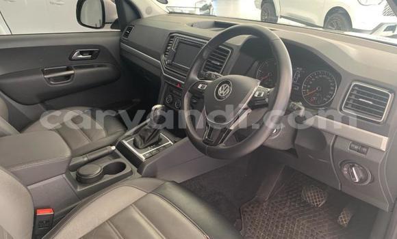 Buy Used Volkswagen Amarok White Car in Chingola in Zambia Buy Used Volkswagen Amarok White Car in Chingola in Zambia
