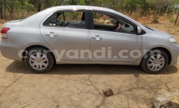 Acheter Occasion Voiture Toyota Belta Gris à Lusaka, Zambie Acheter Occasion Voiture Toyota Belta Gris à Lusaka, Zambie