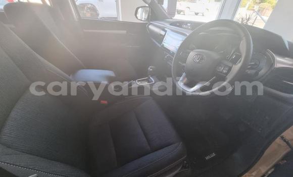 Tenga Tsaru Toyota Hilux Zvimwe Mota in Lusaka in Zambia Tenga Tsaru Toyota Hilux Zvimwe Mota in Lusaka in Zambia