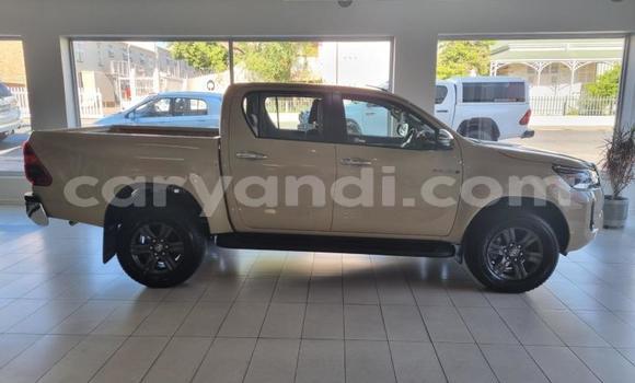 Tenga Tsaru Toyota Hilux Zvimwe Mota in Lusaka in Zambia Tenga Tsaru Toyota Hilux Zvimwe Mota in Lusaka in Zambia