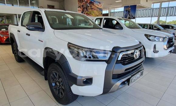 Acheter Occasion Voiture Toyota Hilux Blanc à Kitwe, Zambie