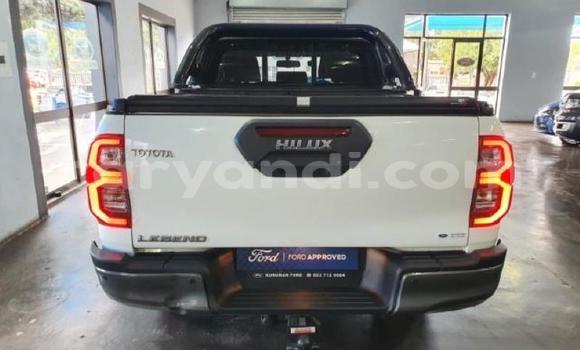 Tenga Tsaru Toyota Hilux Chena Mota in Lusaka in Zambia Tenga Tsaru Toyota Hilux Chena Mota in Lusaka in Zambia