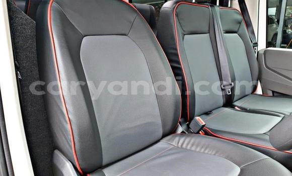 Tenga Tsaru Volkswagen Caravelle Chena Mota in Lusaka in Zambia Tenga Tsaru Volkswagen Caravelle Chena Mota in Lusaka in Zambia