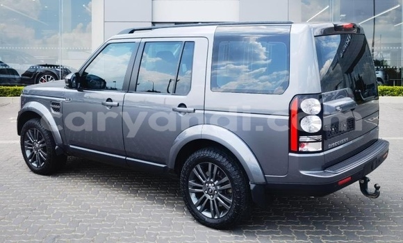 Acheter Occasion Voiture Land Rover Discovery Gris à Lusaka, Zambie Acheter Occasion Voiture Land Rover Discovery Gris à Lusaka, Zambie