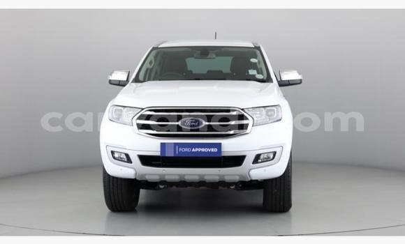 Buy Used Ford Everest White Car in Ndola in Zambia Buy Used Ford Everest White Car in Ndola in Zambia