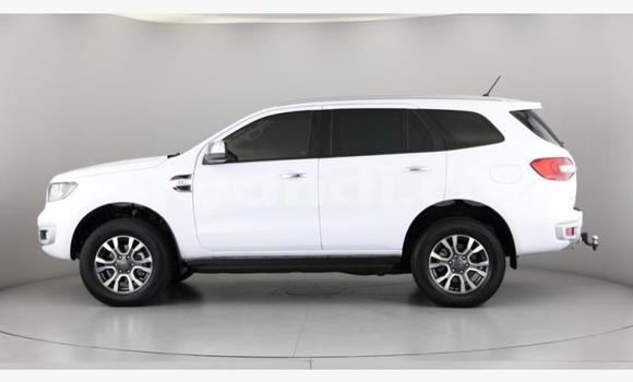 Buy Used Ford Everest White Car in Ndola in Zambia Buy Used Ford Everest White Car in Ndola in Zambia