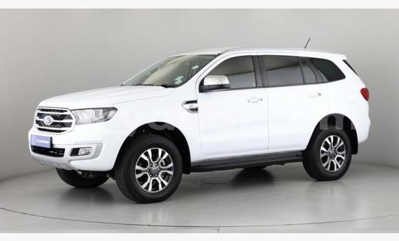 Buy Used Ford Everest White Car in Ndola in Zambia Buy Used Ford Everest White Car in Ndola in Zambia