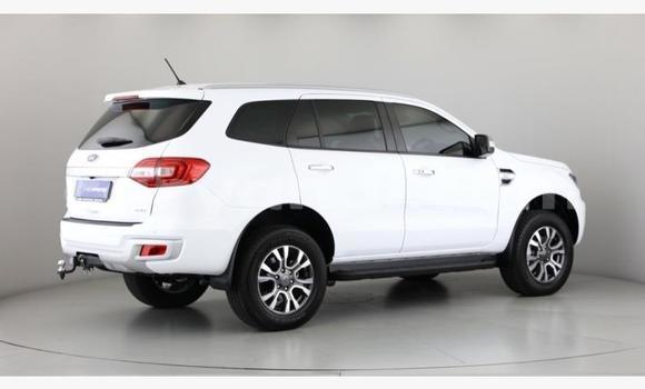 Buy Used Ford Everest White Car in Ndola in Zambia Buy Used Ford Everest White Car in Ndola in Zambia