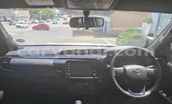 Buy Used Toyota Hilux White Car in Ndola in Zambia Buy Used Toyota Hilux White Car in Ndola in Zambia