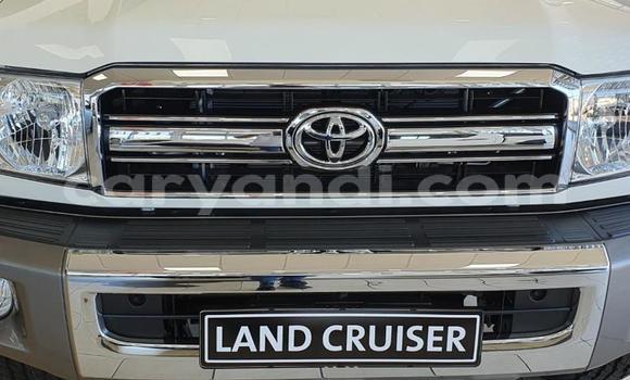 Acheter Occasion Voiture Toyota Land Cruiser Blanc à Ndola, Zambie Acheter Occasion Voiture Toyota Land Cruiser Blanc à Ndola, Zambie